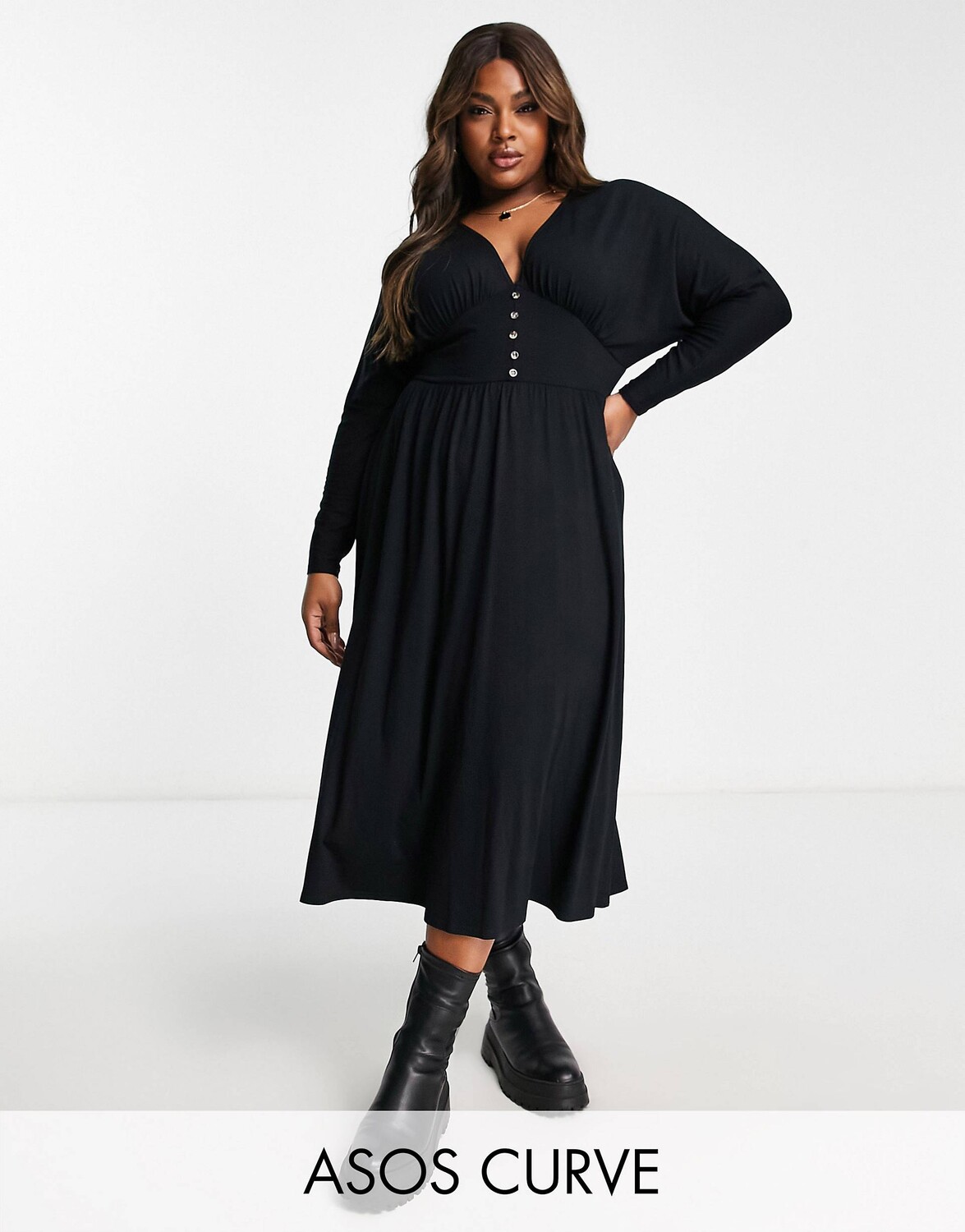 

Черное чайное платье миди с длинными рукавами и пуговицами ASOS DESIGN Curve