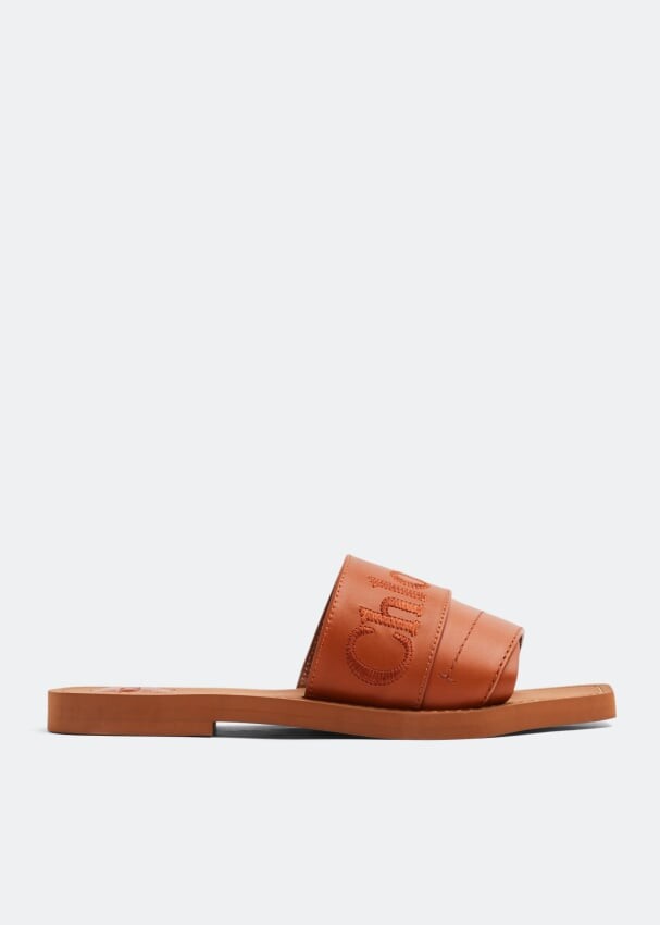 

Сандалии CHLOÉ Woody flat sandals, коричневый