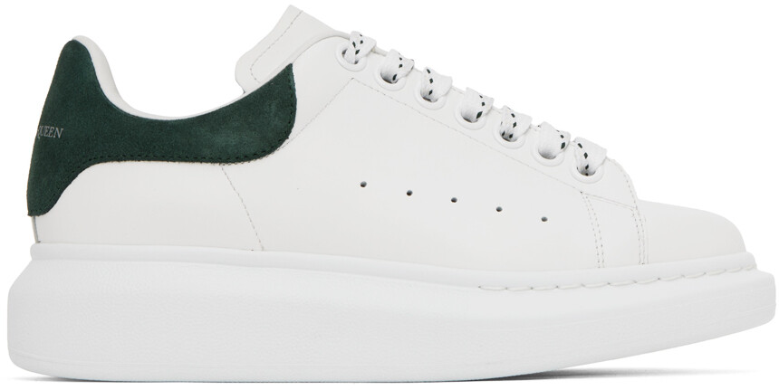 

Белые массивные кеды Alexander McQueen