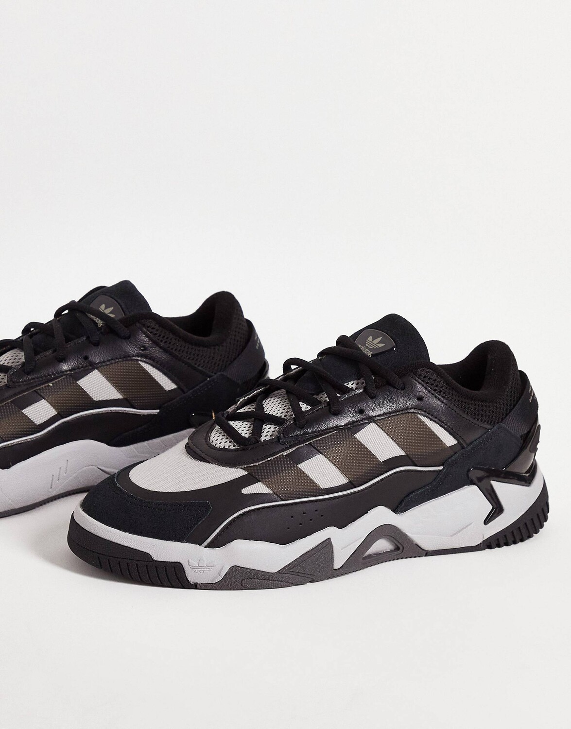 

Черные кроссовки adidas Originals Niteball II