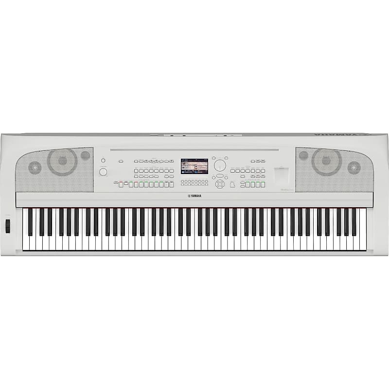 цена Портативный цифровой рояль Yamaha DGX-670 — белый