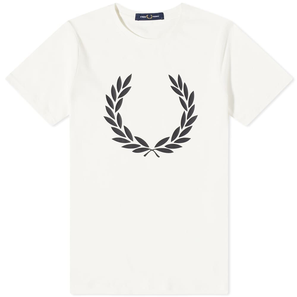 

Футболка Fred Perry Laurel Wreath Print Tee