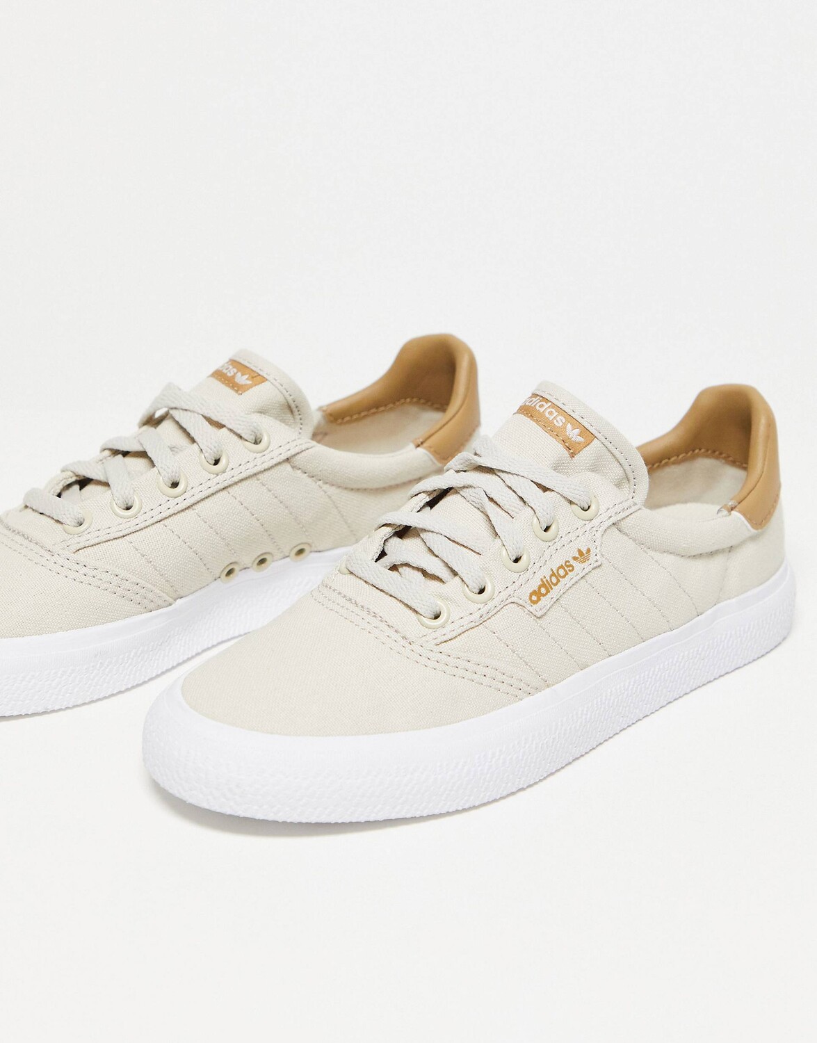 

Светло-коричневые кроссовки adidas Originals 3MC
