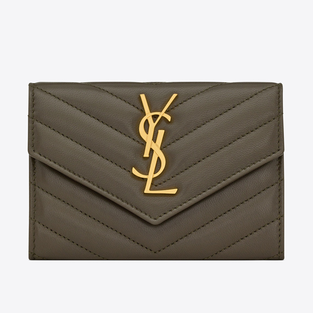 

Сумка-клатч Saint Laurent Cassandre Envelope Leather Chain, темно-коричневый