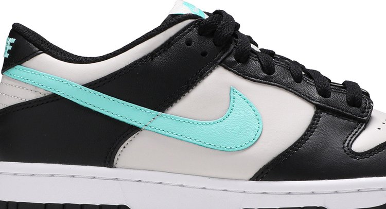 Nike dunk hotsell sb tiffany