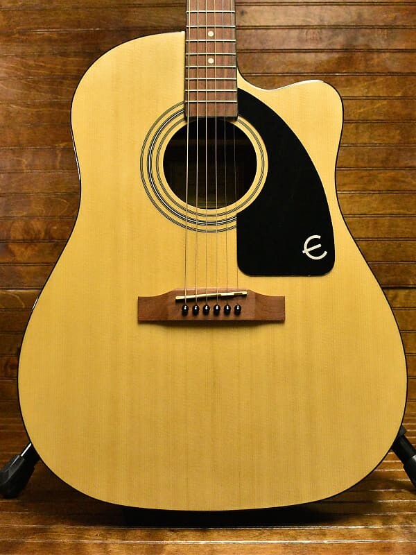 

Epiphone J-15EC, натуральный EPIPHONE J-15EC ACOUSTIC ELEC GUITAR