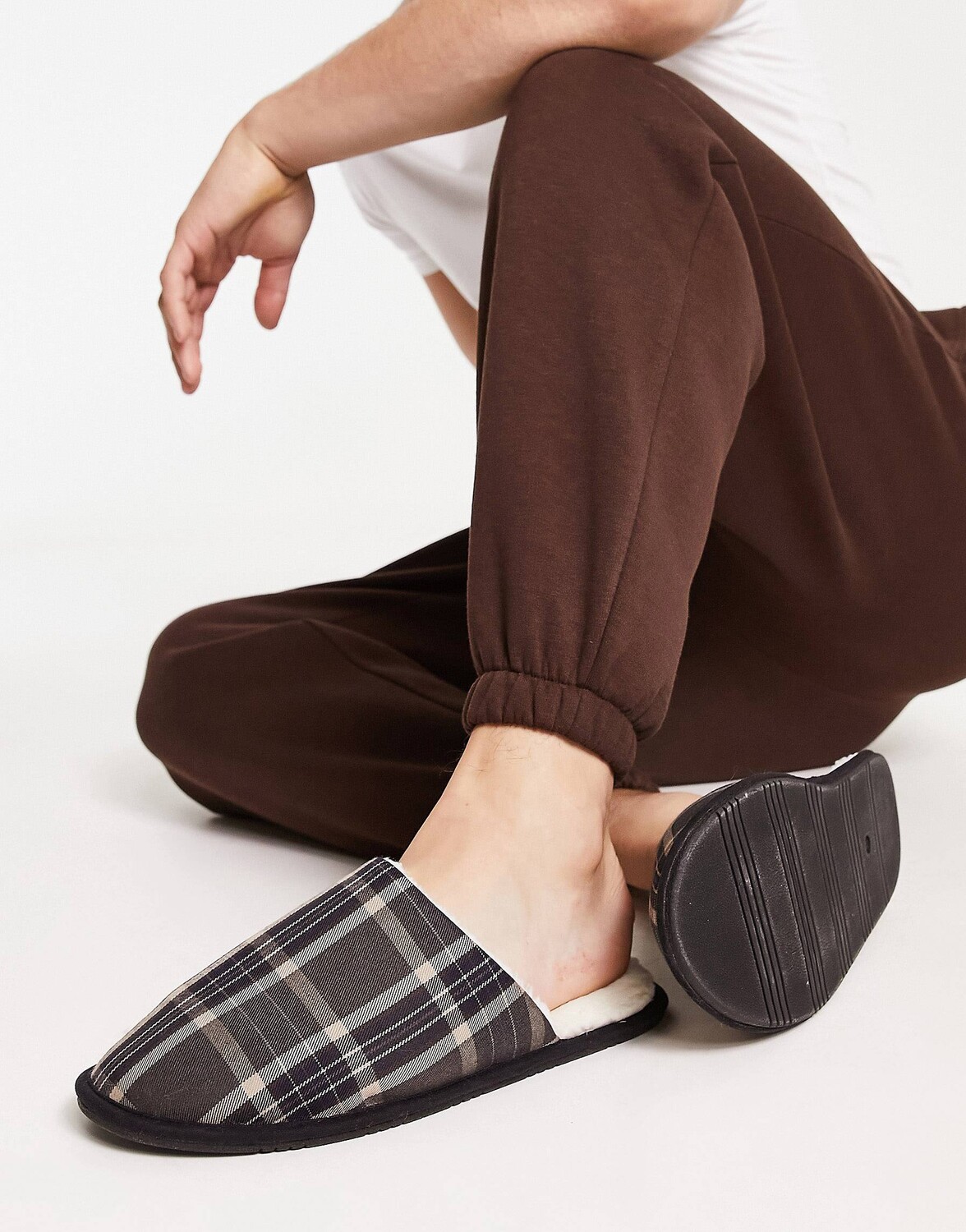 

Мюли в клетку ASOS DESIGN