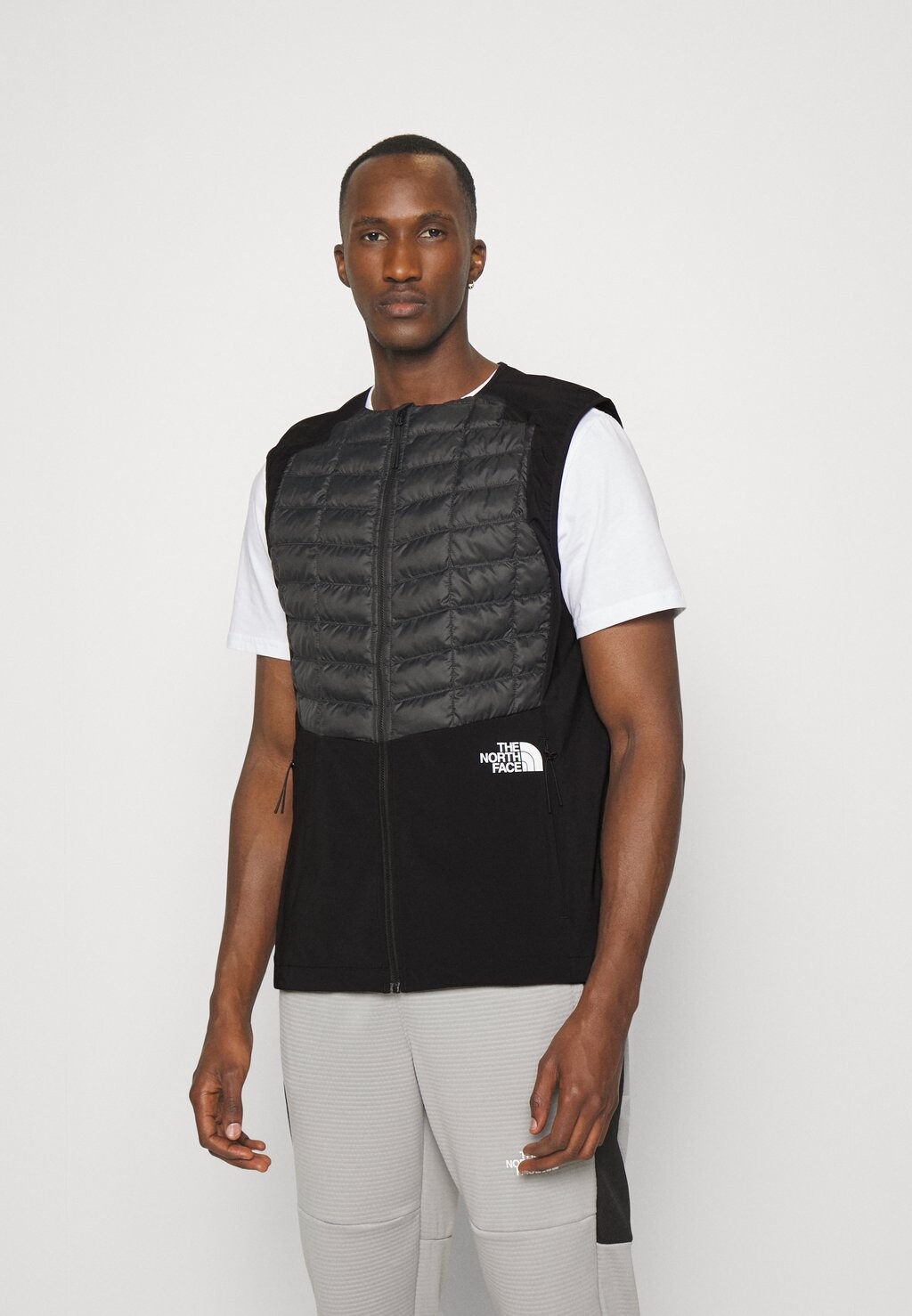 

Жилет The North Face