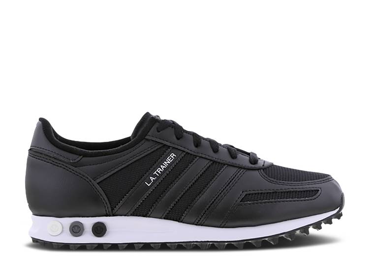 La trainer adidas store black