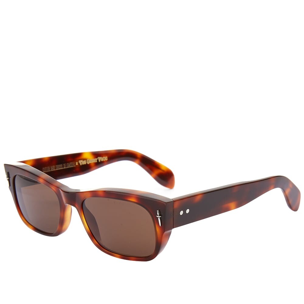 

Солнцезащитные очки The Great Frog x Cutler and Gross 0425 Dagger Sunglasses