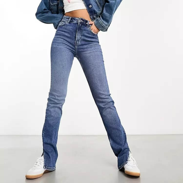 

Джинсы Bershka Split Hem High Waisted, синий