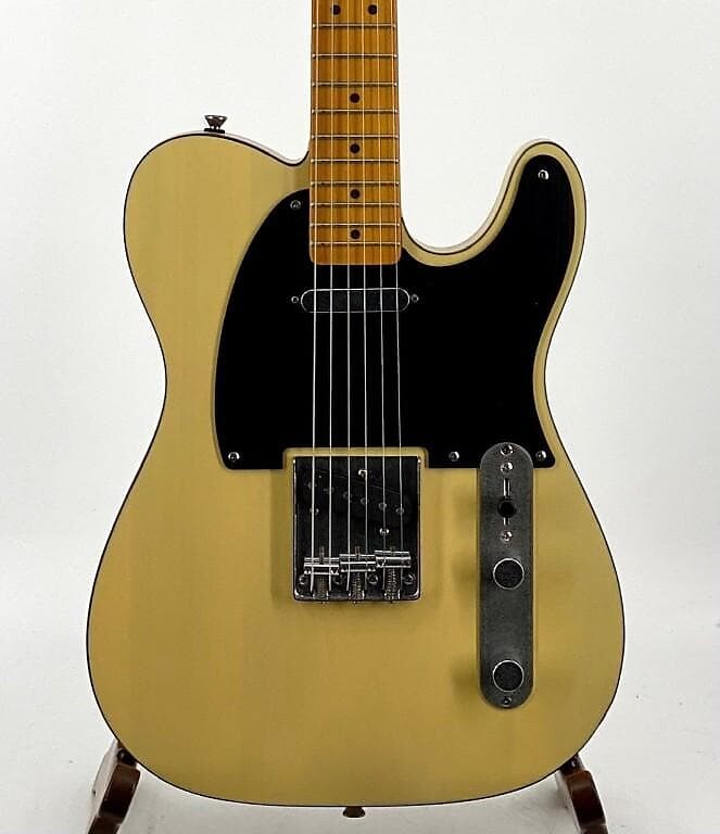 

Squier от Fender 40th Anniversary Telecaster Vintage Edition, серийный номер ISSE22000166 Squier by Fender 40th Anniversary Telecaster Edition Ser# ISSE22000166