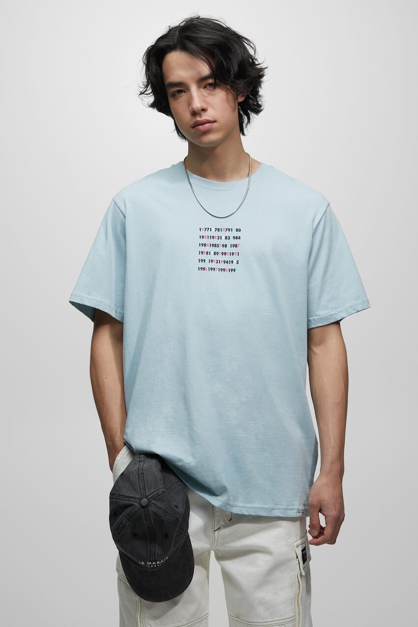 

Футболка с короткими рукавами и цифрами Pull&Bear