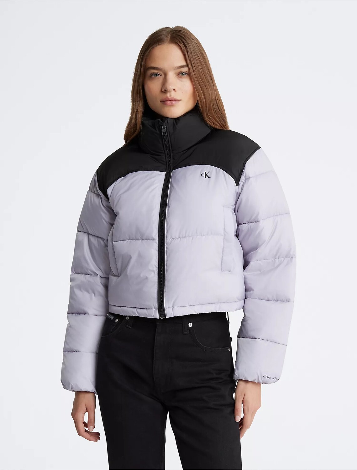 

Куртка Calvin Klein Colorblock Cropped, сиреневый/черный