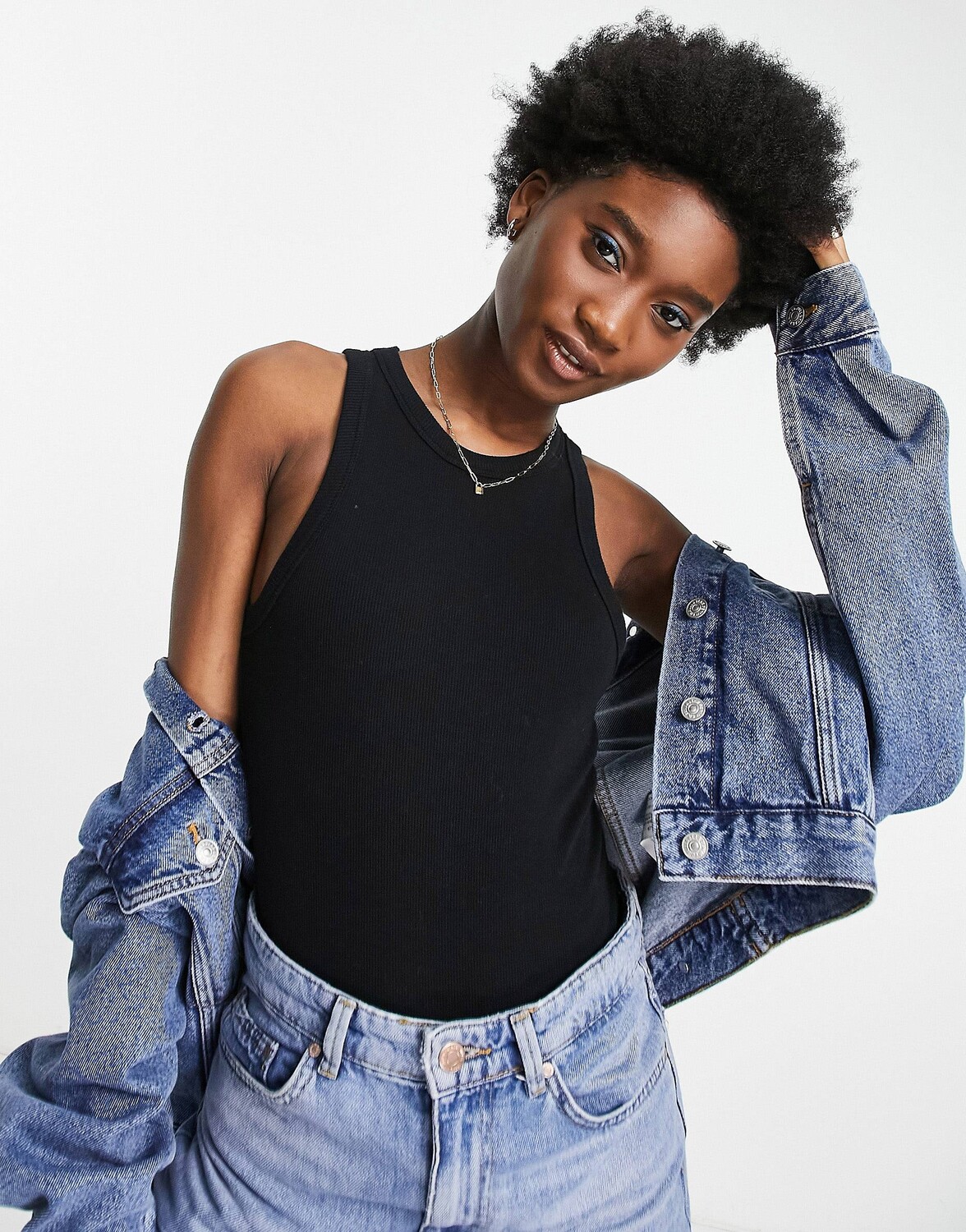 

Черное боди с вырезом-борцовкой ASOS DESIGN
