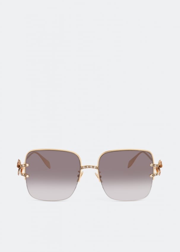 

Солнечные очки ALEXANDER MCQUEEN Butterfly jewelled sunglasses, серый
