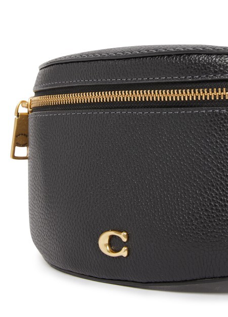 

Поясная сумка Bethany из полированной гальки Coach, черный