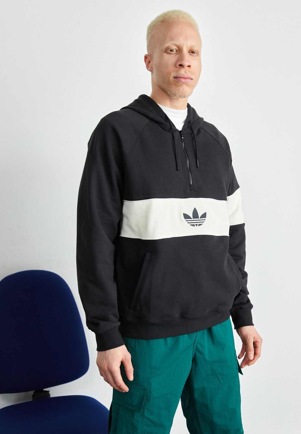 

Толстовка adidas Originals HACK HOOD, черный