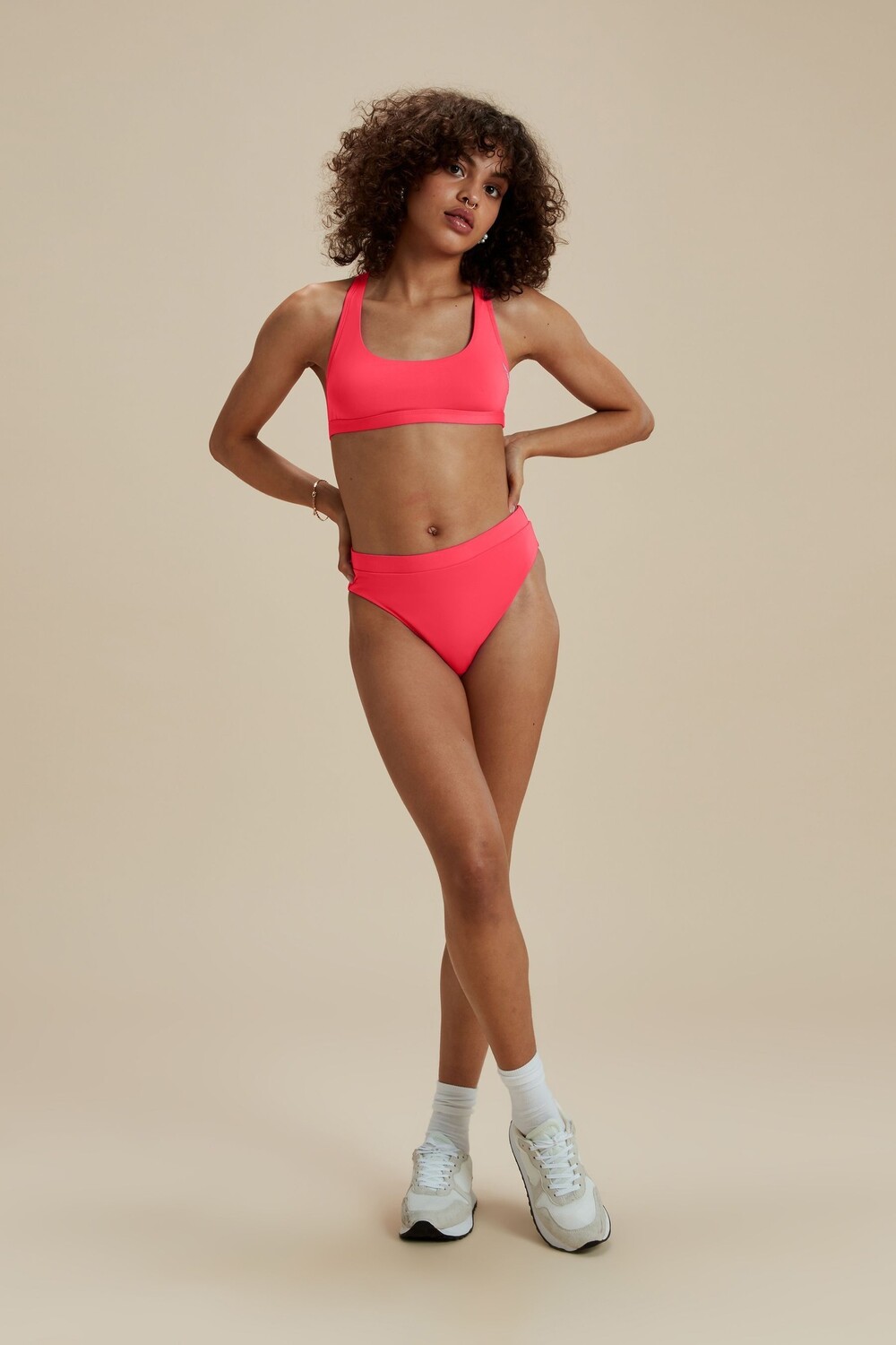 

Розовые трусики бикини с завышенной талией FLU3NTE Speedo, розовый
