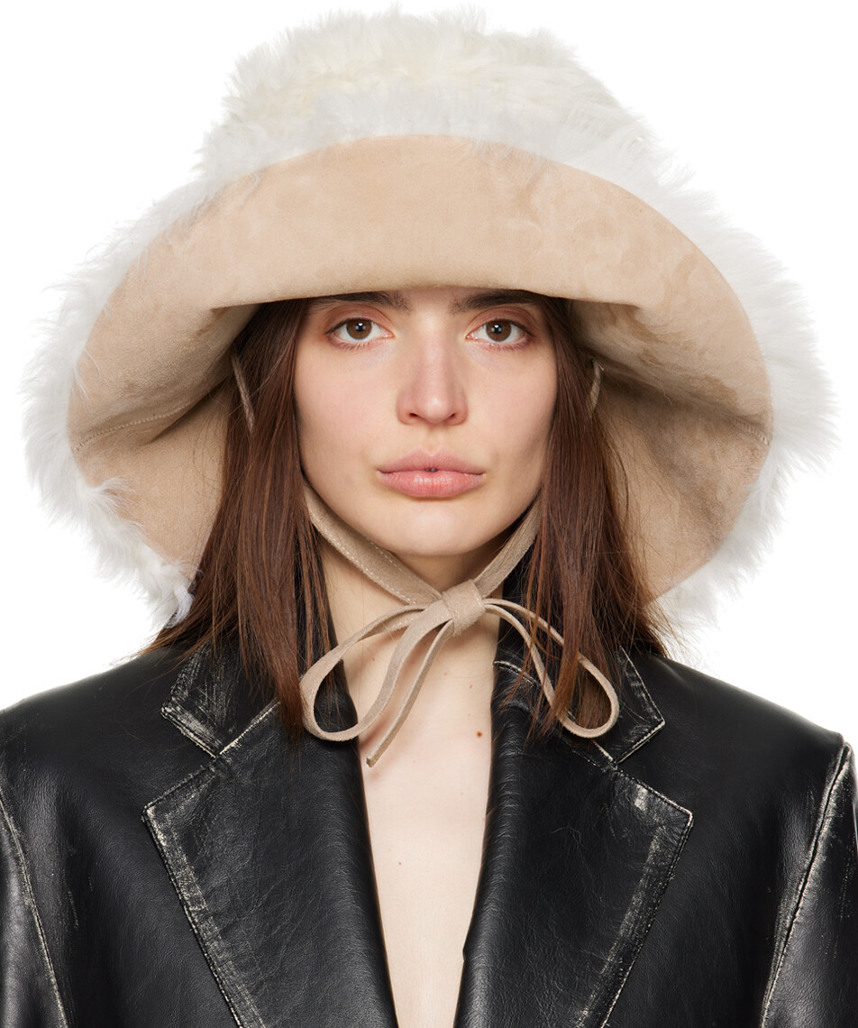 

Пушистая шапка Off-White Boonie Marine Serre