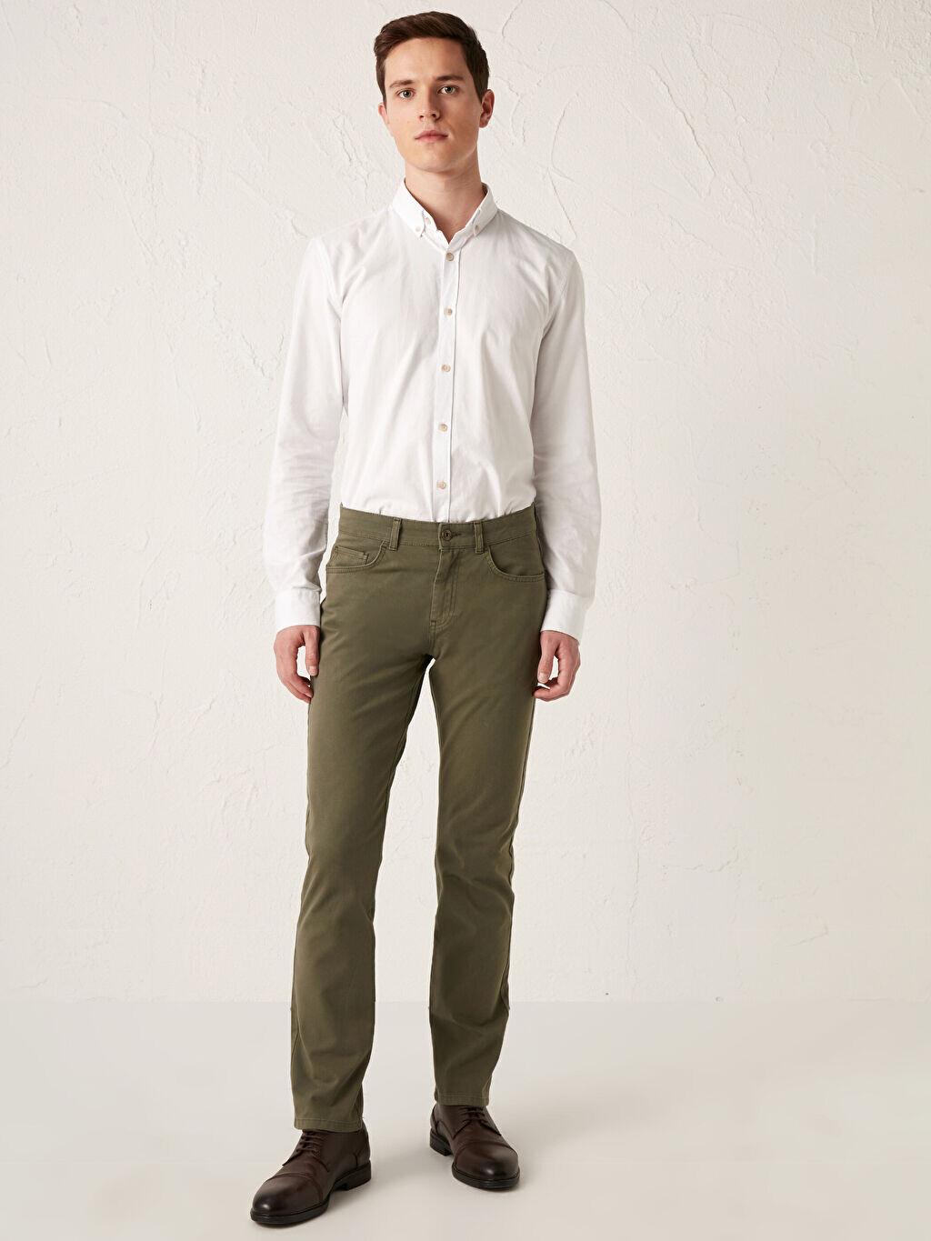

Мужские брюки чинос Slim Fit LCWAIKIKI Classic