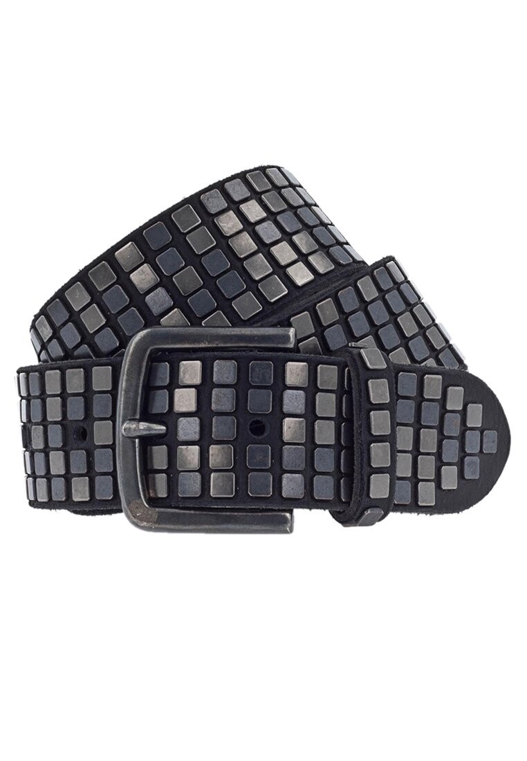 

Ремень QUINN NIETEN b.belt, цвет black