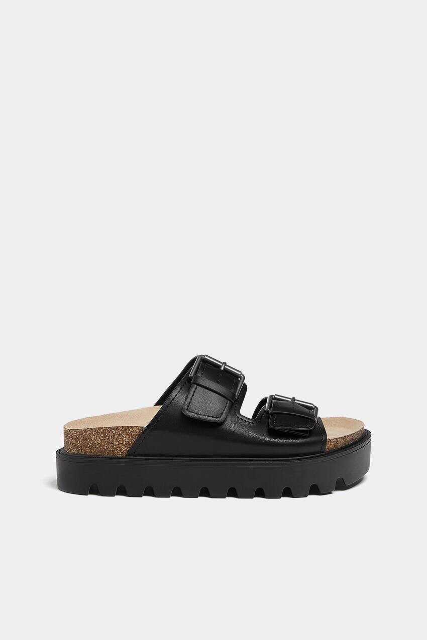 

Босоножки на платформе с пряжками Pull&Bear, черный