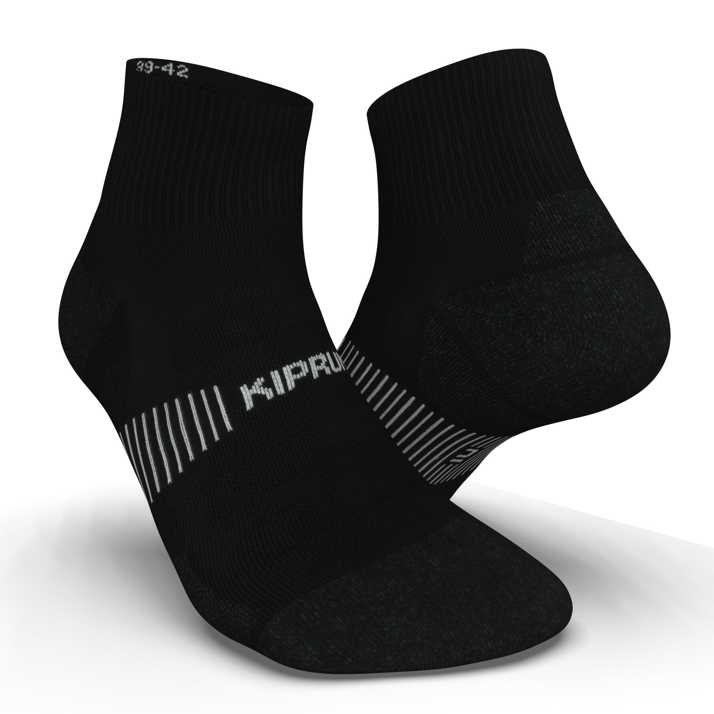 цена Носки для бега Mid Run 900 толщиной Ecodesign черные KIPRUN, черный