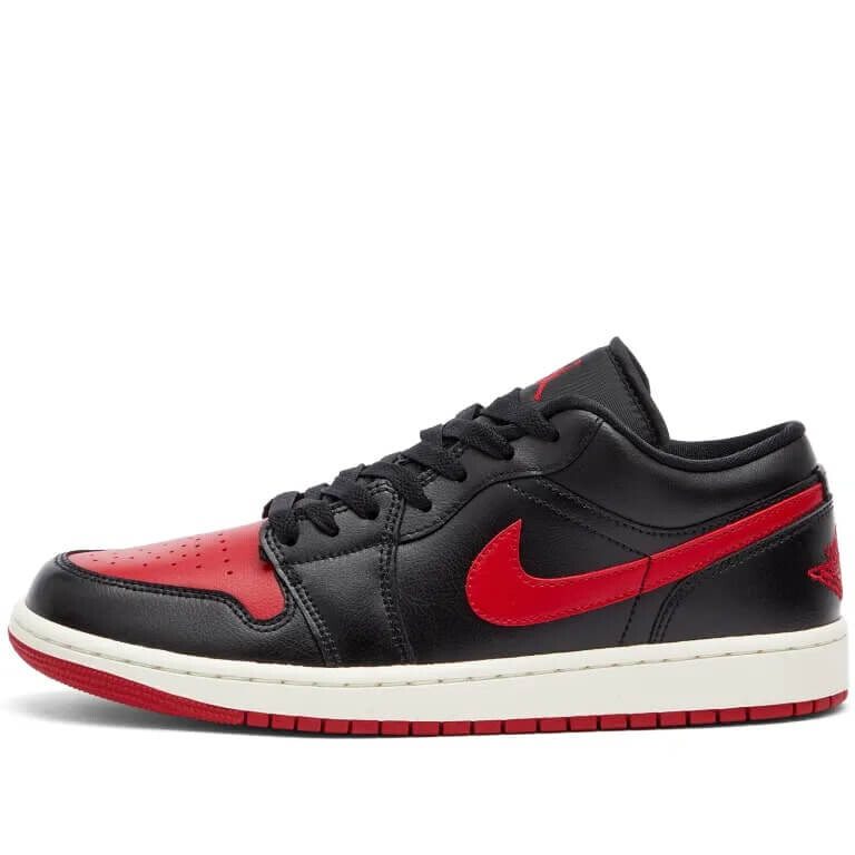 

Кроссовки Air Jordan W 1 Low, красный/черный