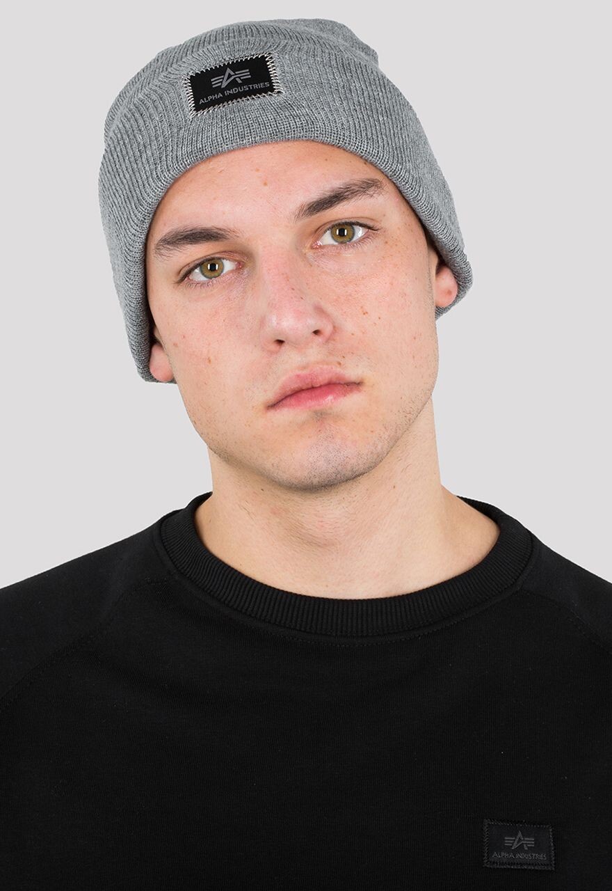 

Кепка Alpha Industries X Fit Beanie, серый