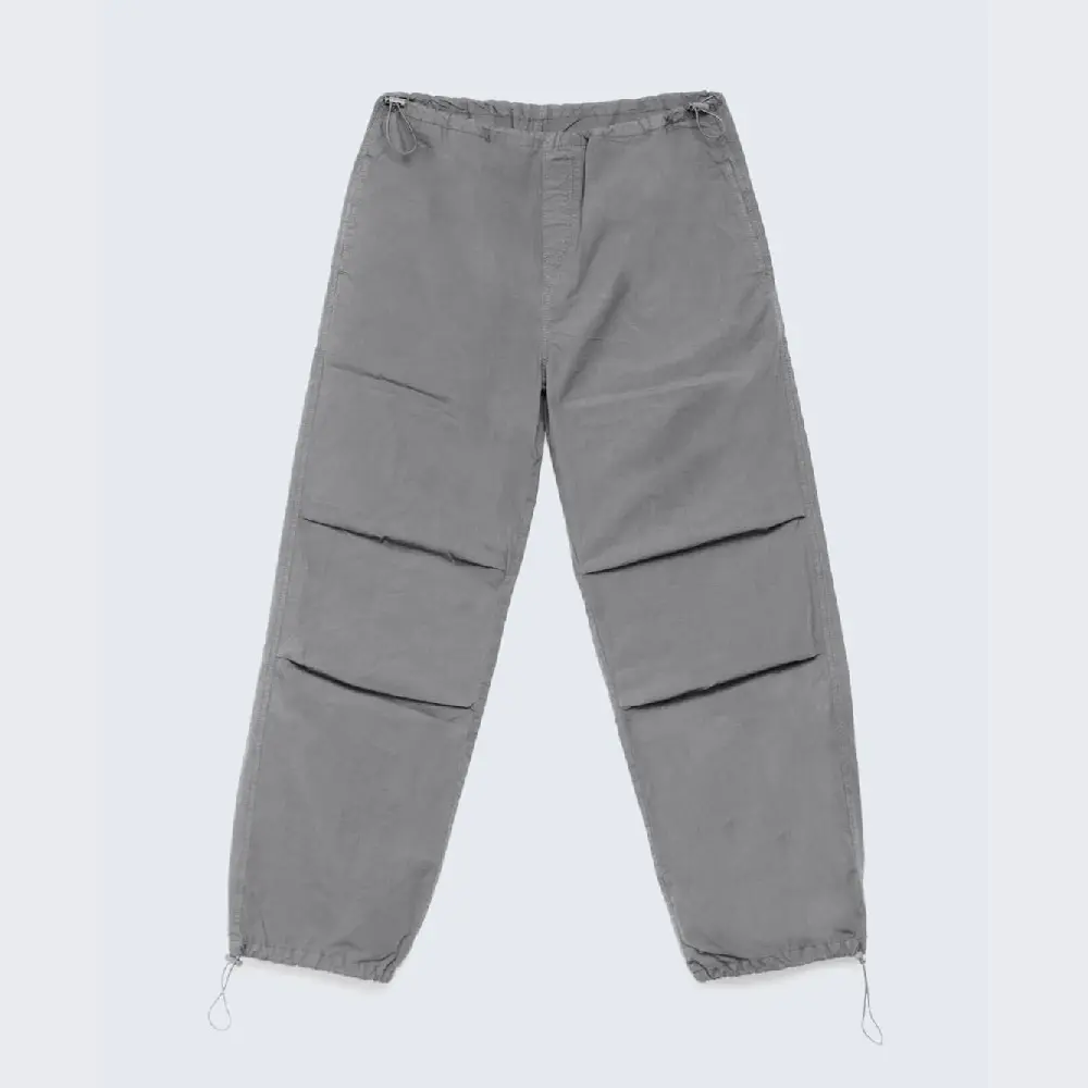 

Брюки Stradivarius Poplin Parachute With Stoppers, светло-серый