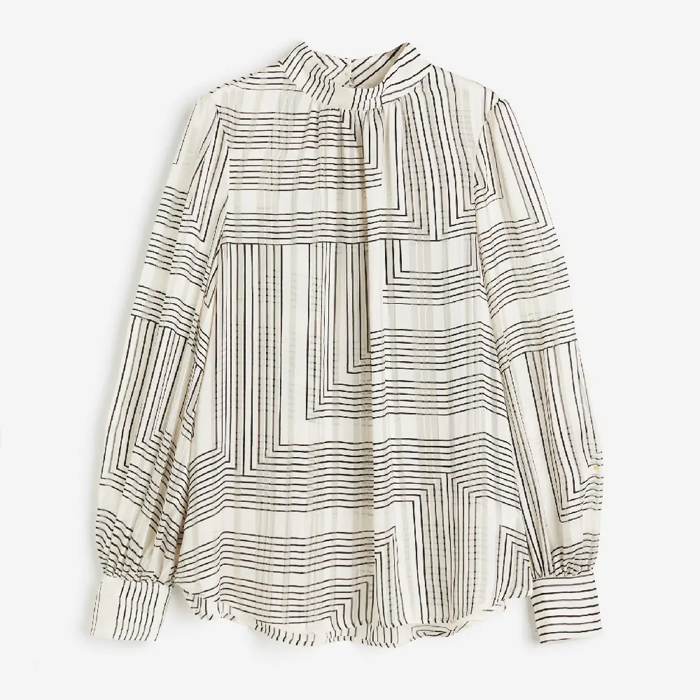 

Блузка H&M Patterned, кремовый