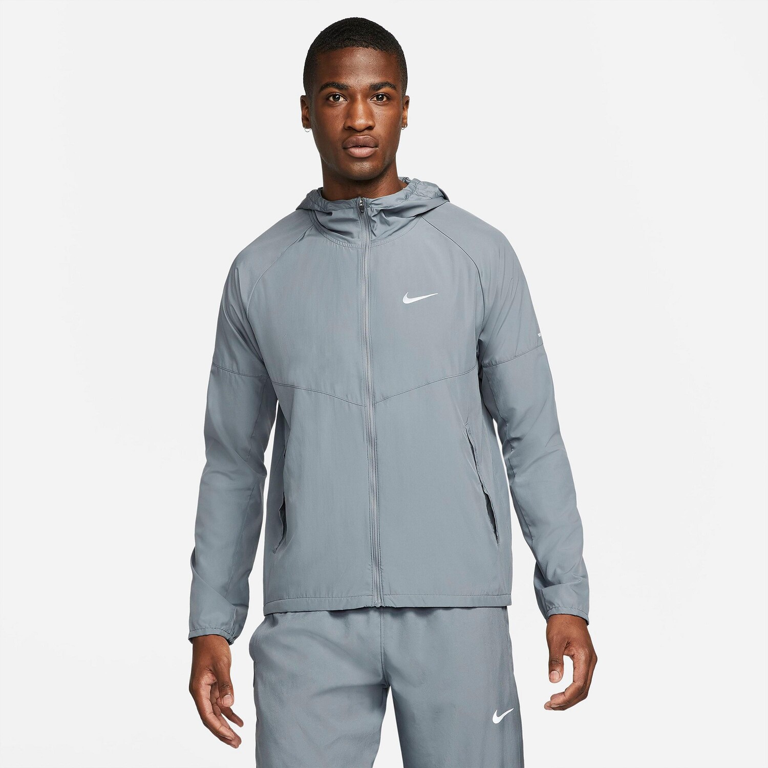 

Мужская беговая куртка Nike Repel Miler, серый