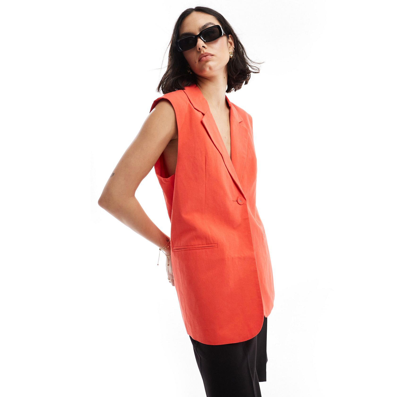 цена Жилет Asos Design Sleeveless Tailored With Linen, красный