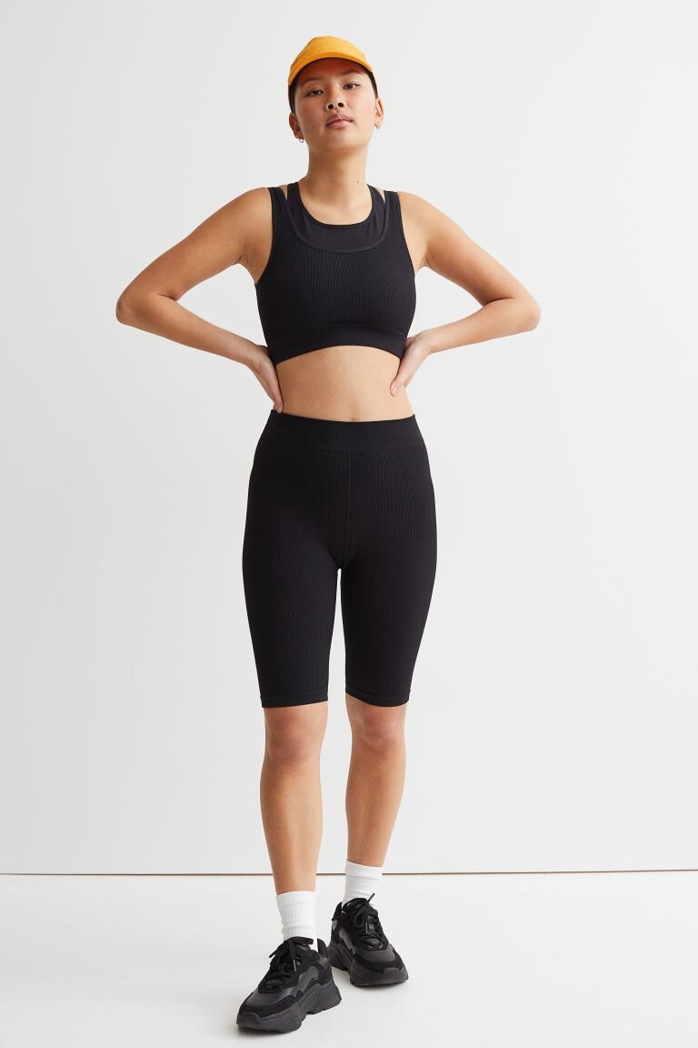 

Бесшовные тренировочные шорты H&M, черный
