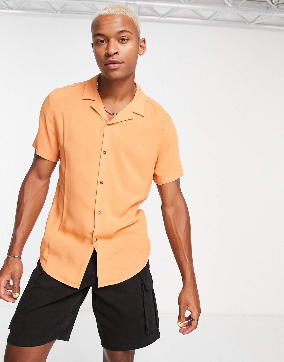 

Оранжевая вискозная рубашка стандартного кроя ASOS DESIGN