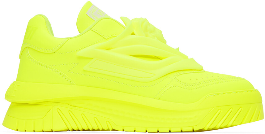 

Желтые кроссовки Odissea Versace