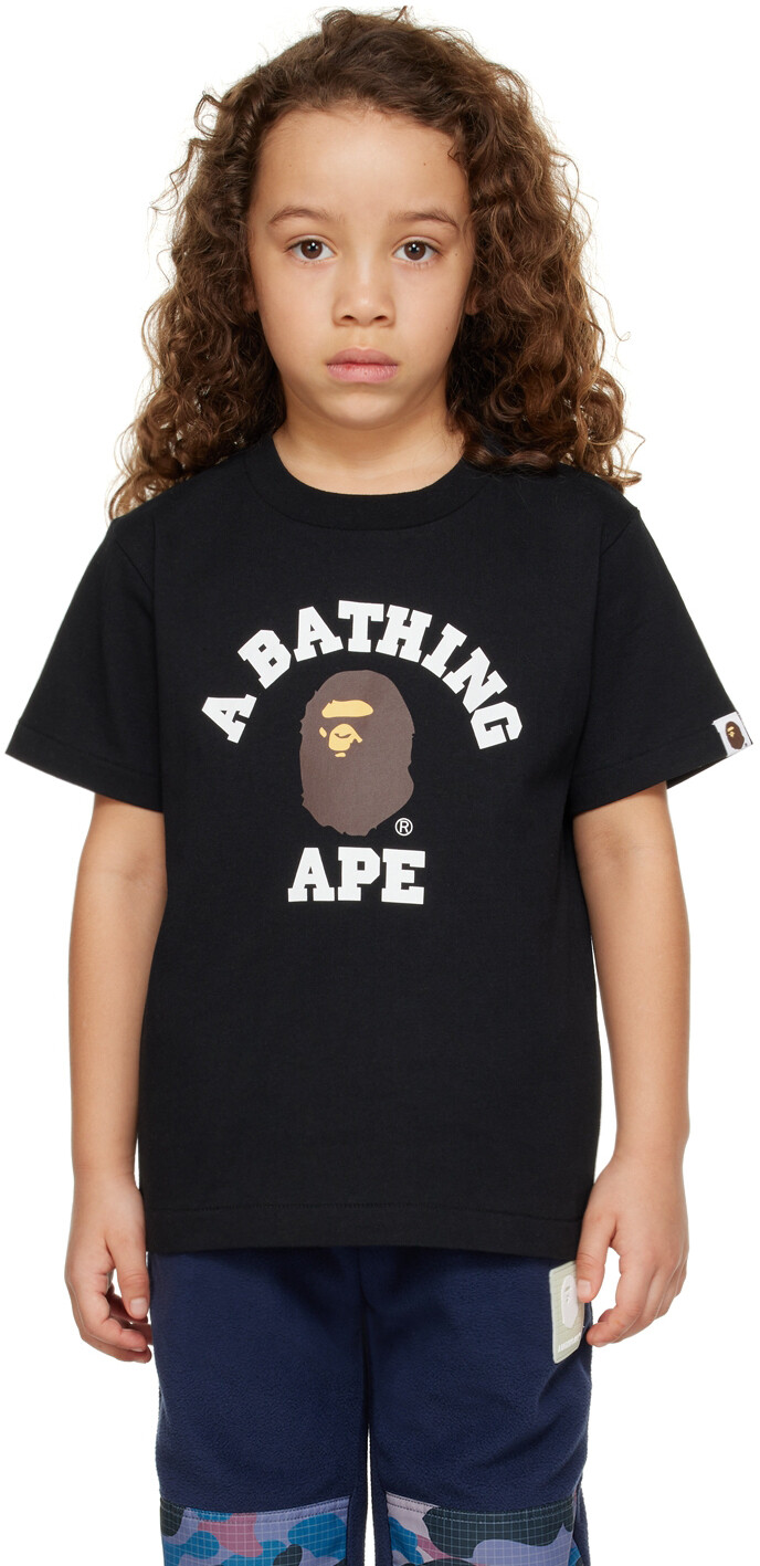 

Детская черная футболка колледжа BAPE
