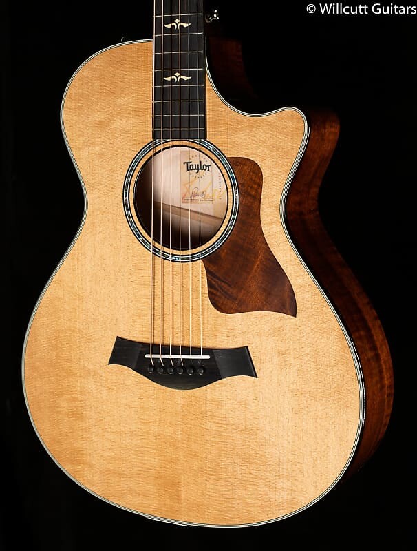 

Taylor 612ce 12-Fret Grand Concert Sitka/Maple (144)