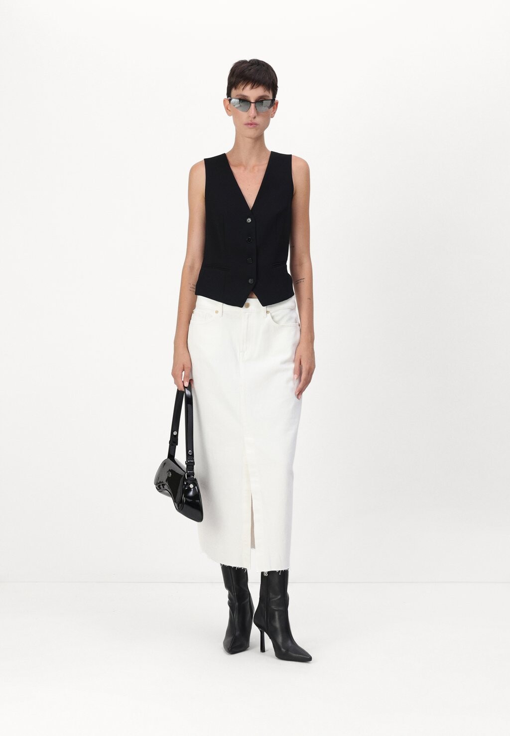

Жилет TAILORED WAISTCOAT KARL LAGERFELD, черный