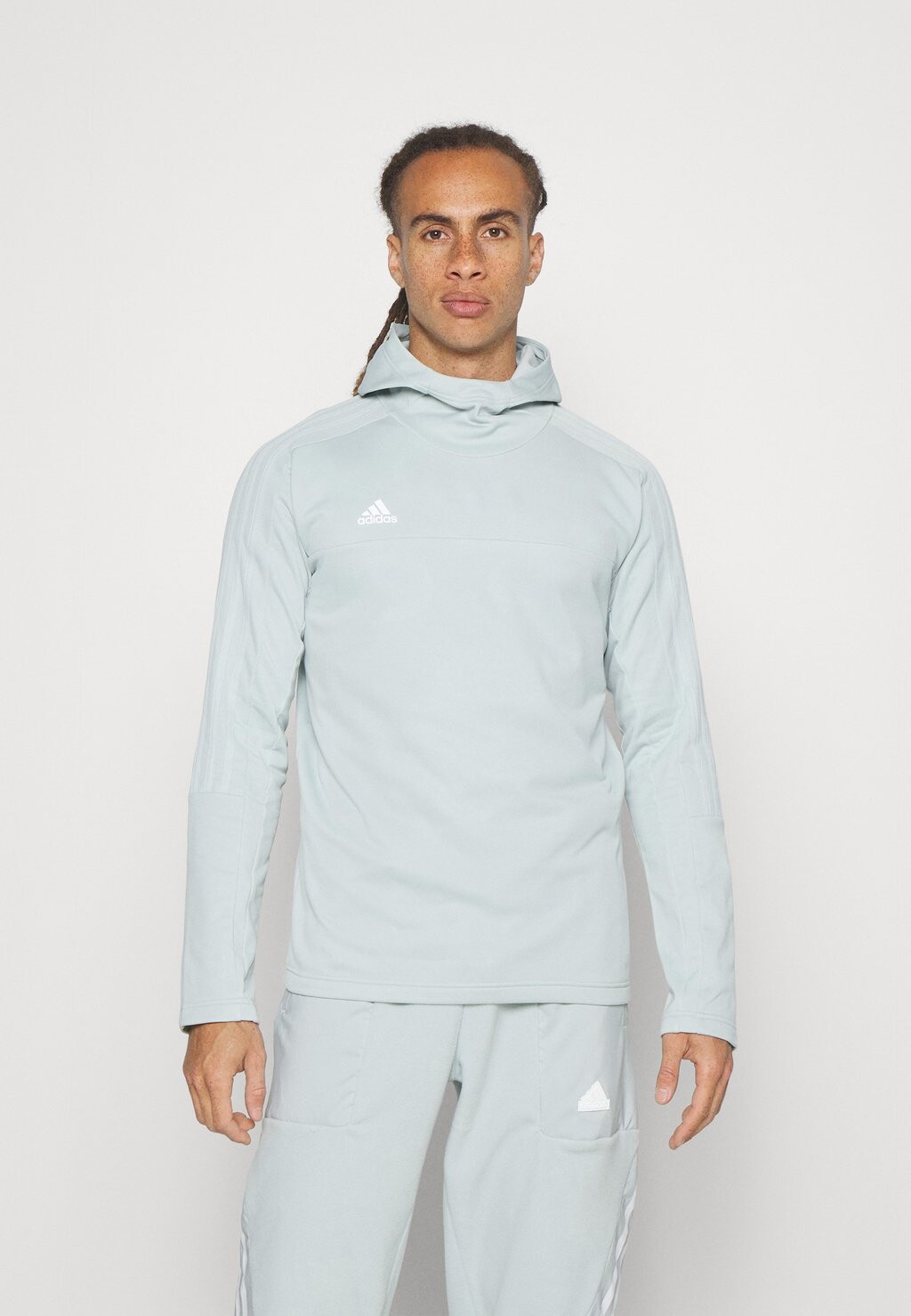 

Джемпер флисовый adidas Sportswear TIRE, серебристый