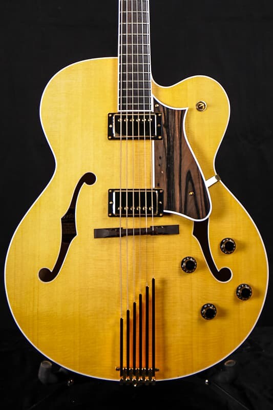 

Электрогитара Heritage Standard Eagle Classic - Antique Natural