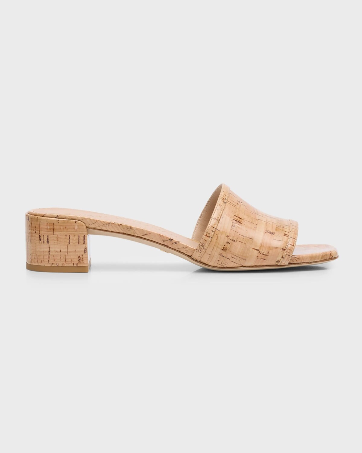 

Сандалии-мюли из пробковой ткани Cayman Stuart Weitzman, цвет Natural