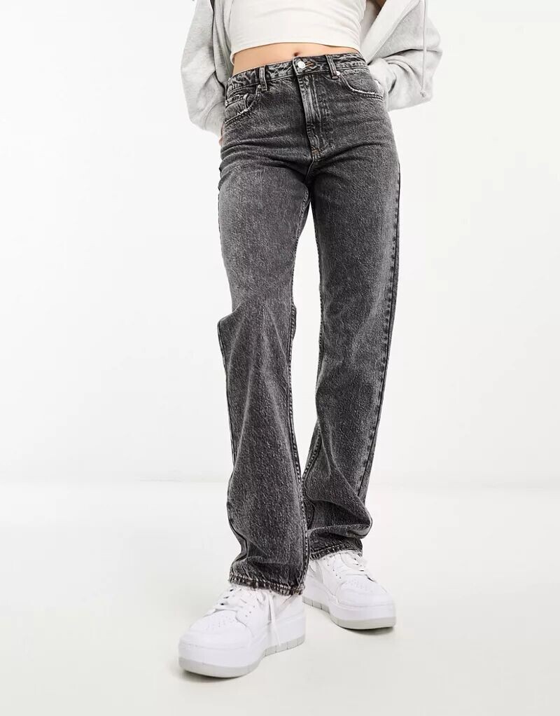 

Темно-серые прямые джинсы в стиле 90-х ASOS