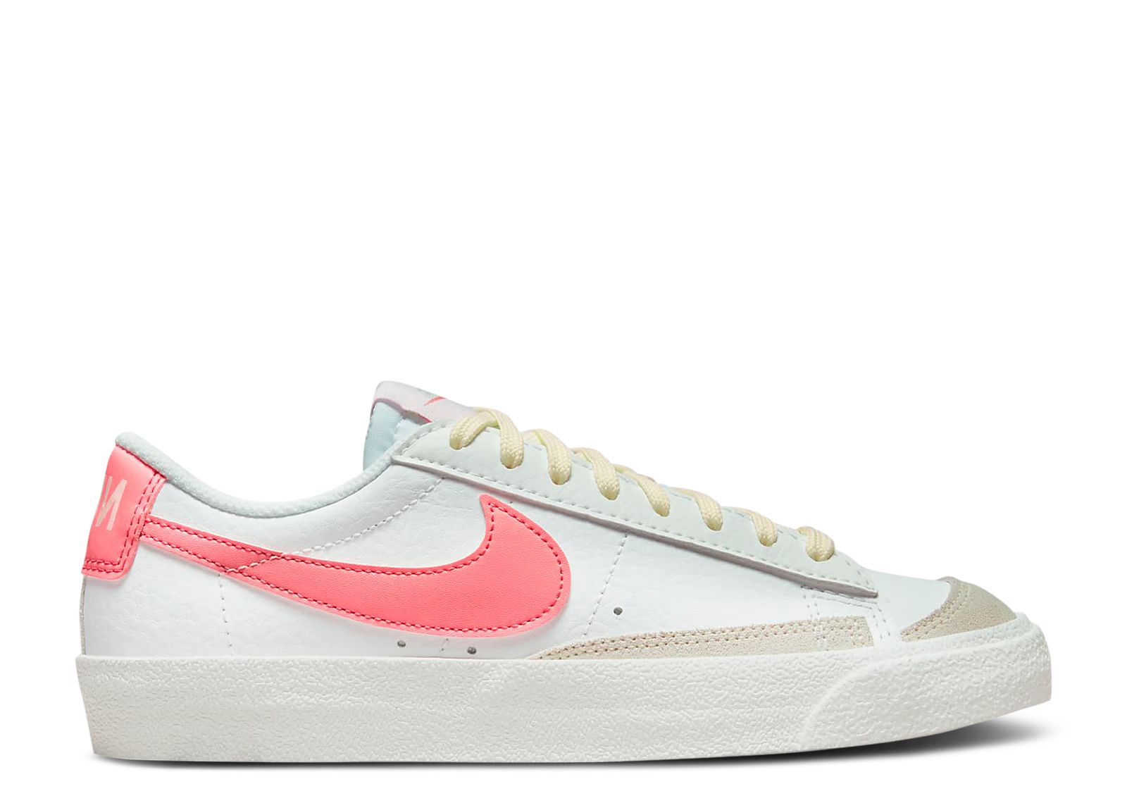 

Кроссовки Nike Blazer Low '77 Gs 'White Pink Gaze', белый