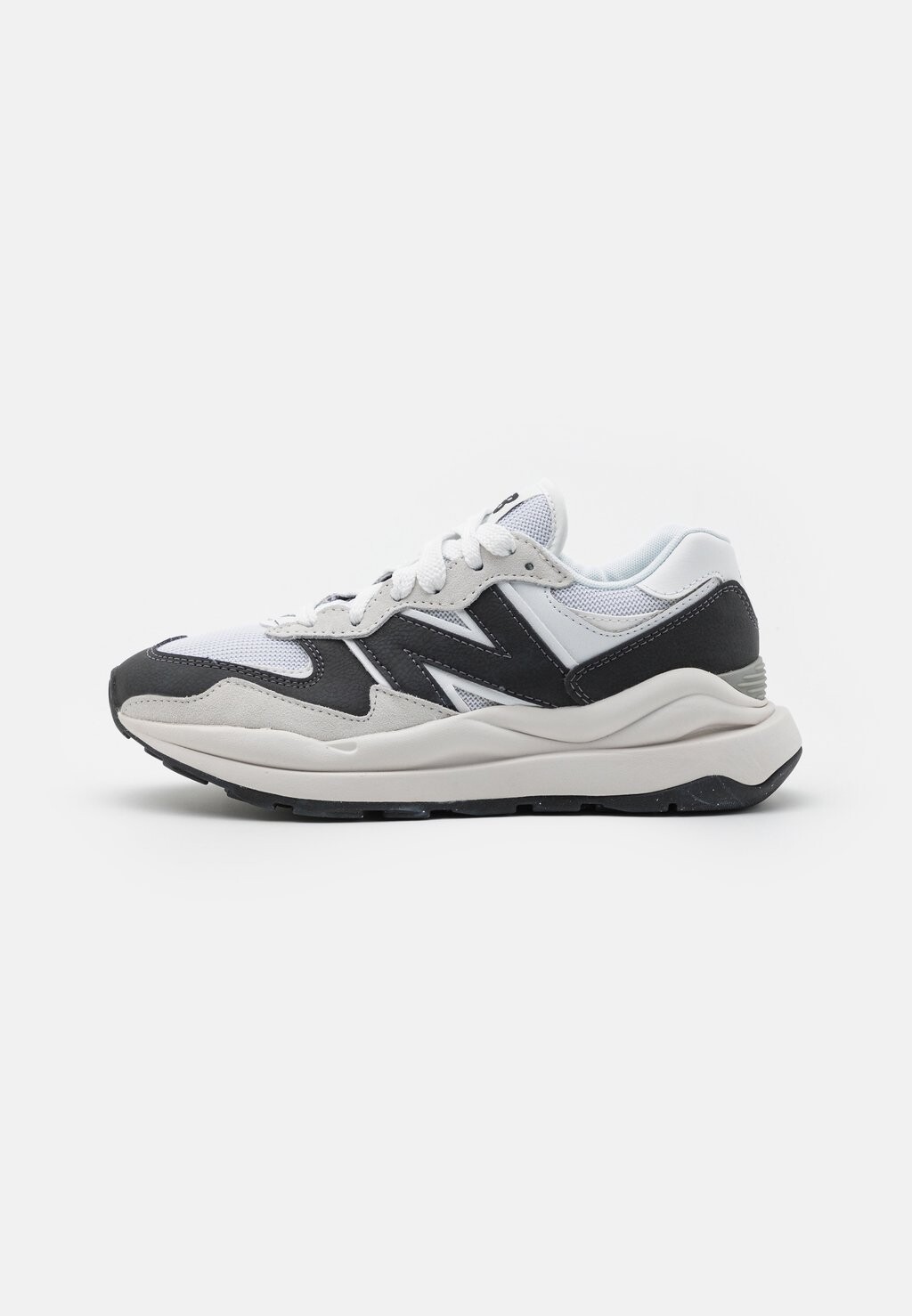 

Кроссовки New Balance, белый