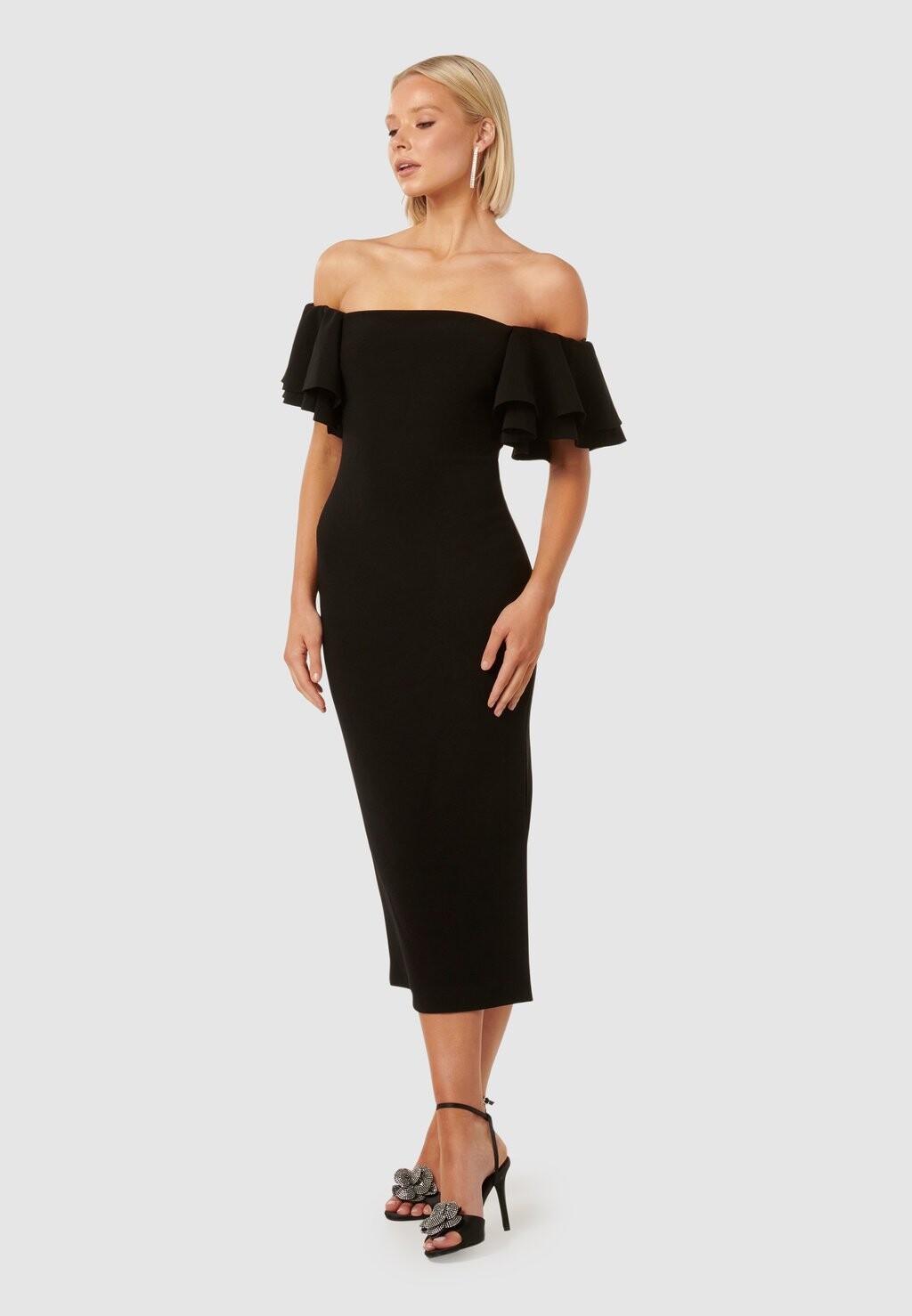 

Коктейльное/праздничное платье KIKI FRILL SLEEVE BODYCON Forever New, цвет black
