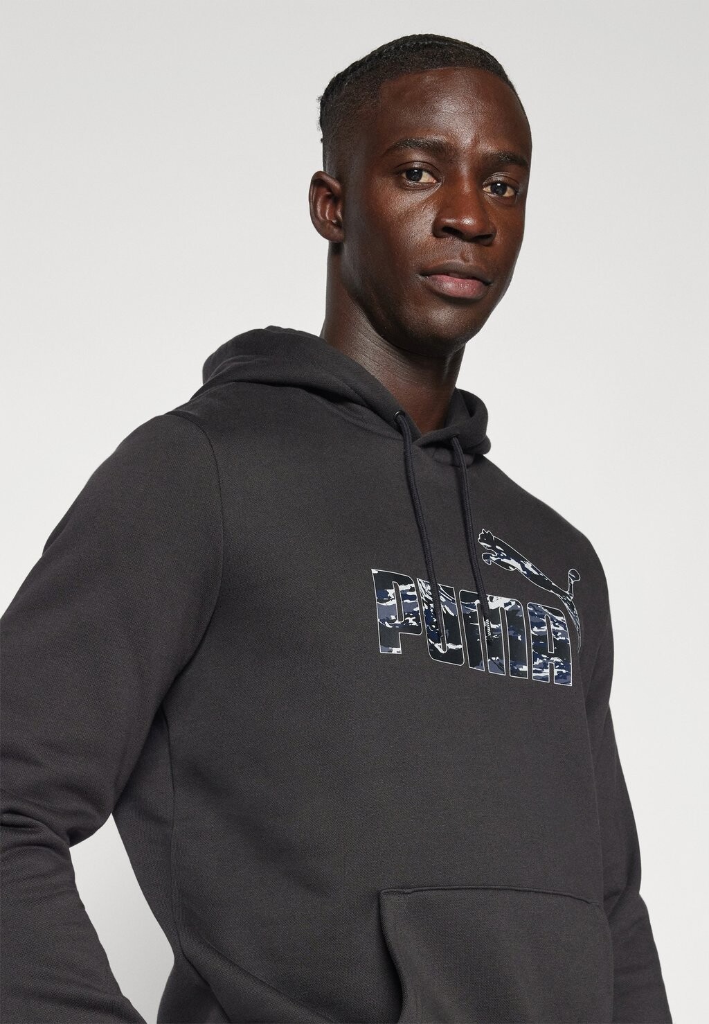 

Толстовка HOODIE Puma, черный