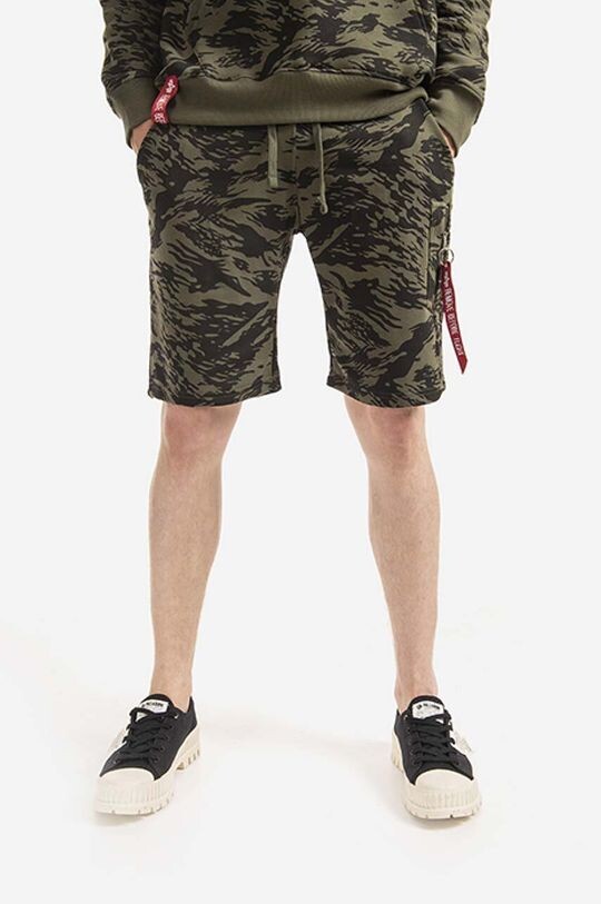 

Шорты X-Fit Cargo Short Camo Alpha Industries, зеленый