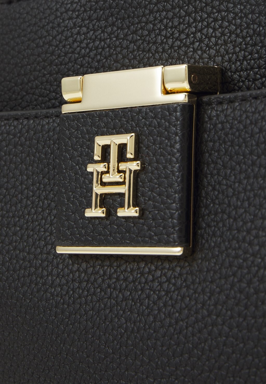 

Сумочка MINI TOTE Tommy Hilfiger, черный
